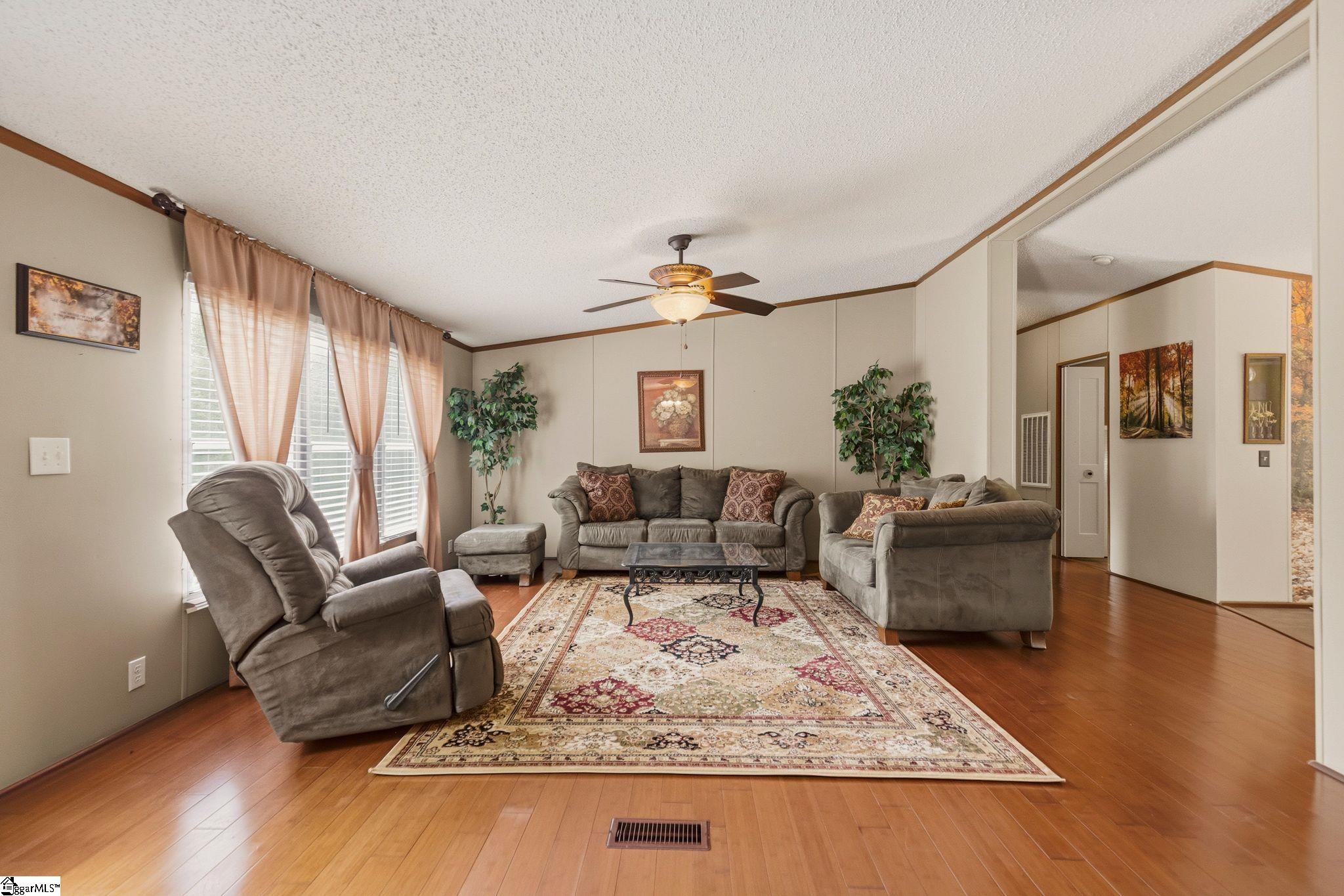 207 Elijah Simmons Road Woodruff, SC 29388 - Photo 2 of 48 Gallery Image 2