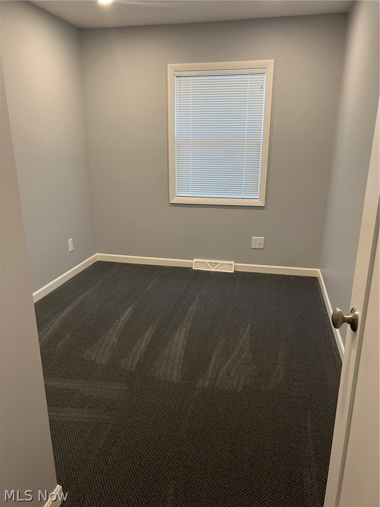 1747 Pleasant Valley Road Northeast New Philadelphia, OH 44663 - Photo 21 of 27