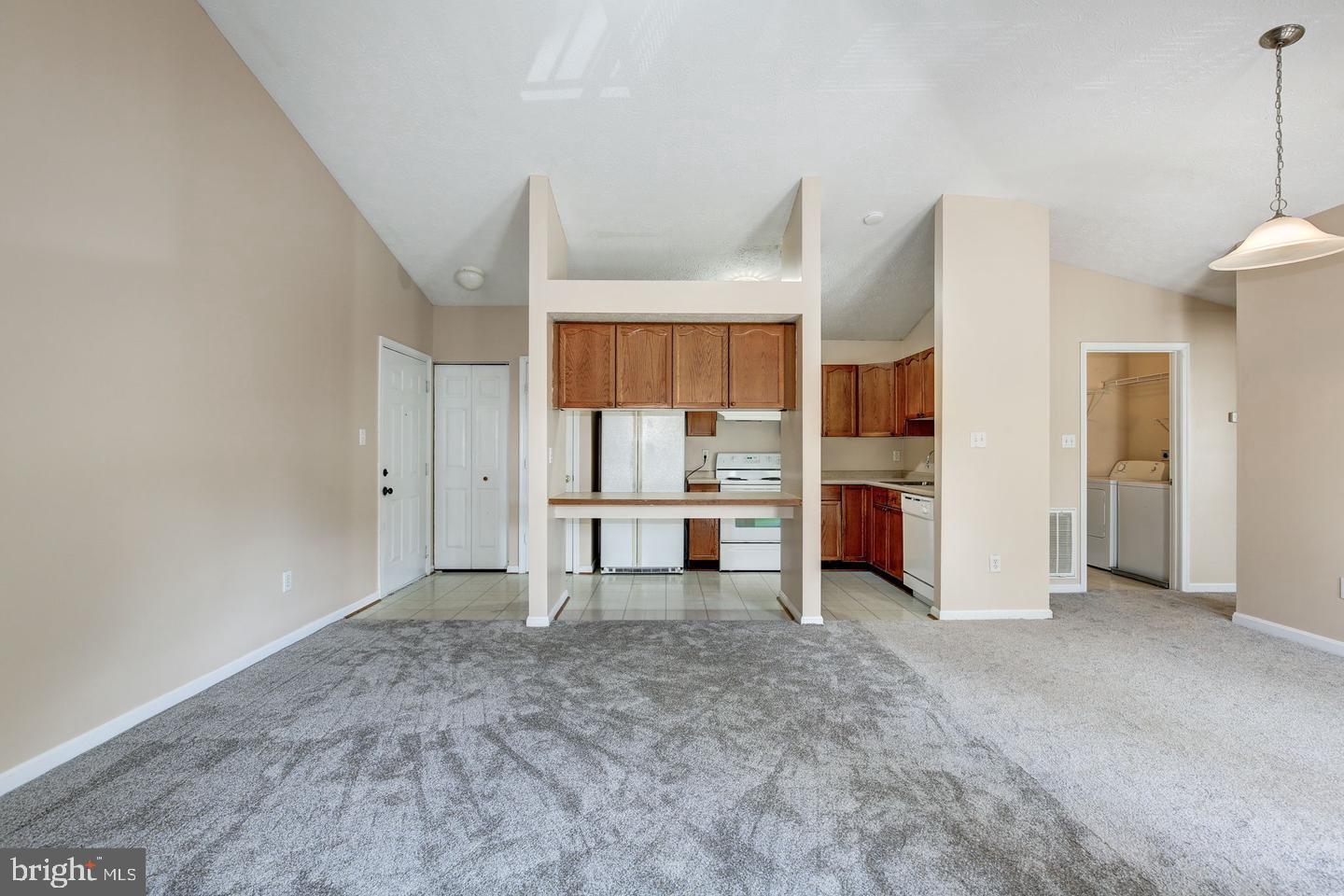2106 Whitehall Road, Unit 2D Frederick, MD 21702 - Photo 13 of 33