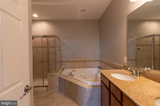 $3,150 | 323 Community Center Avenue, Gaithersburg, MD 20878