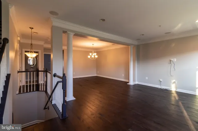 $3,150 | 323 Community Center Avenue, Gaithersburg, MD 20878