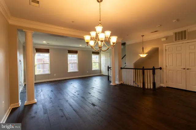 $3,150 | 323 Community Center Avenue, Gaithersburg, MD 20878