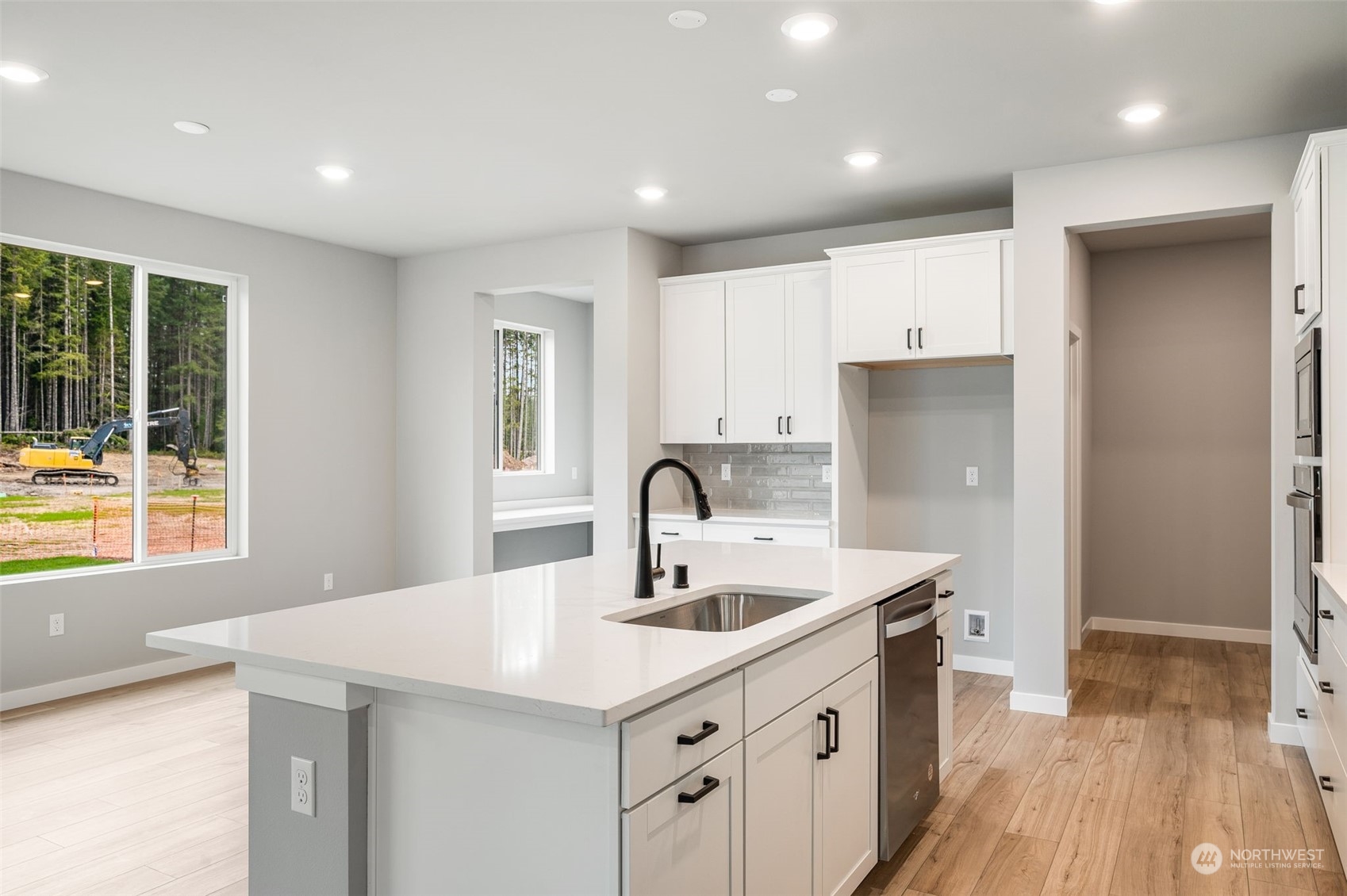 5456 Kinross Road Southwest, Unit 124 Port Orchard, WA 98367 - Photo 8 of 27 Gallery Image 8