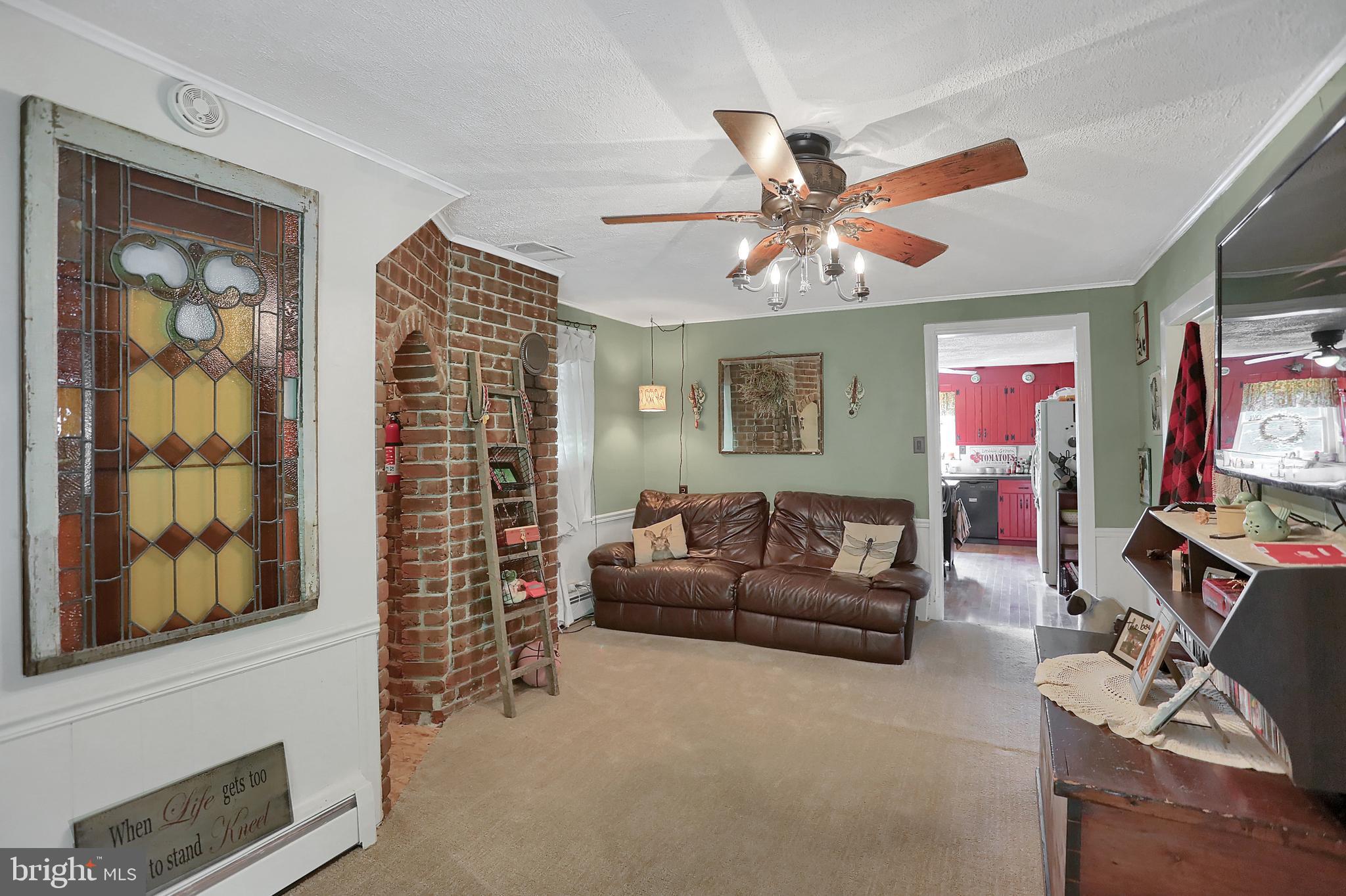 2033 Jericho Road New Bloomfield, PA 17068 - Photo 5 of 64 Gallery Image 5