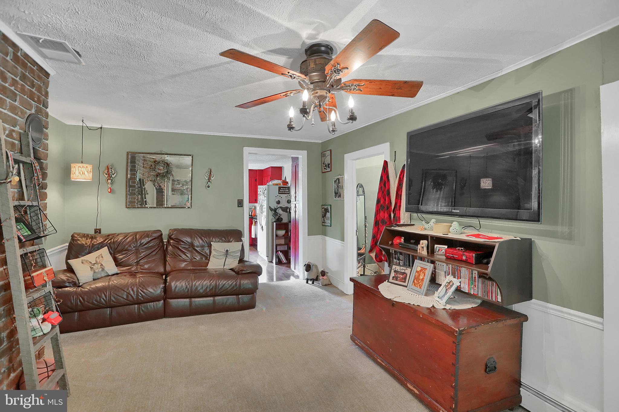 2033 Jericho Road New Bloomfield, PA 17068 - Photo 6 of 64 Gallery Image 6