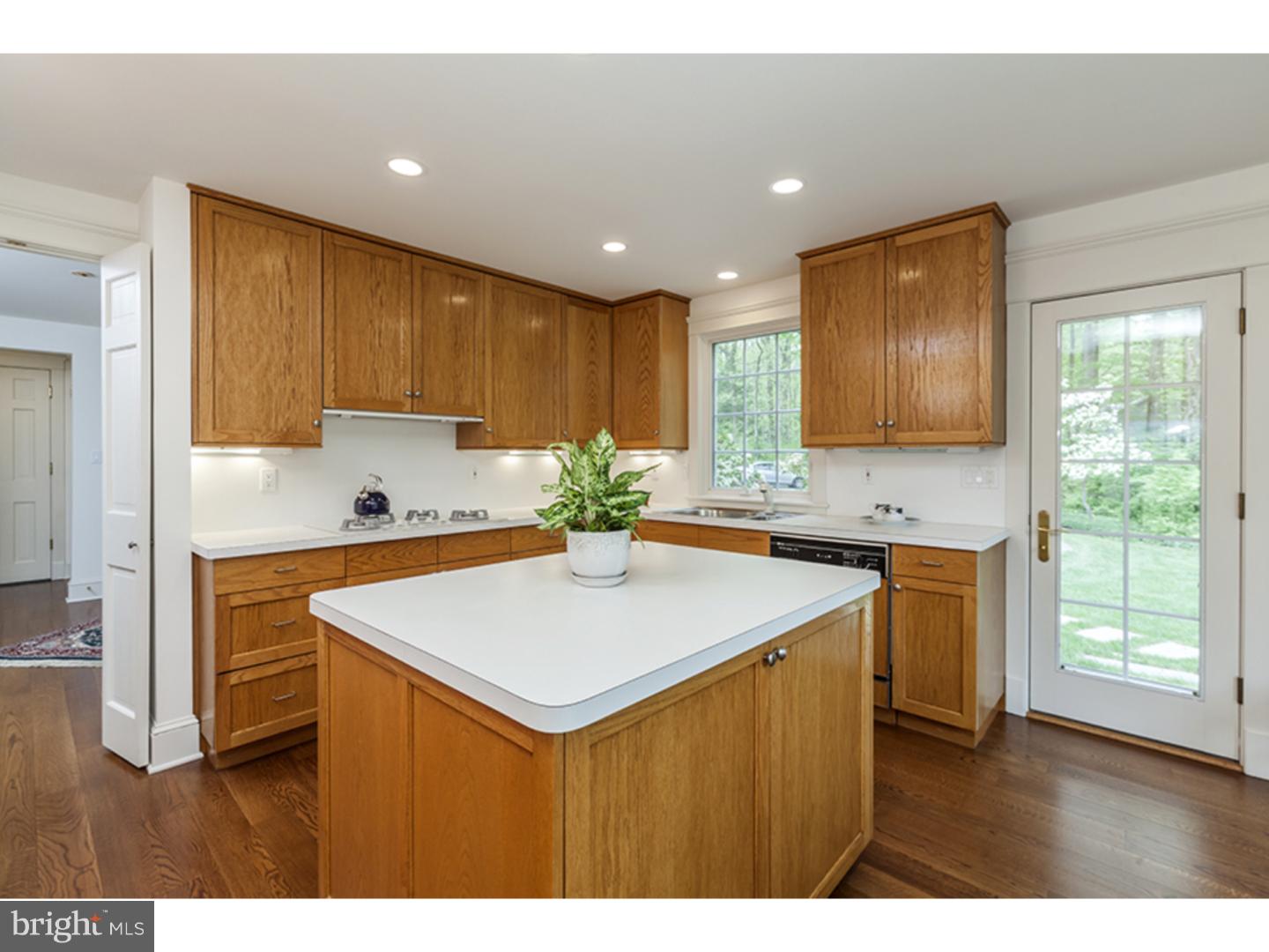 227 Ridgeview Road Princeton, NJ 08540 - Photo 9 of 24