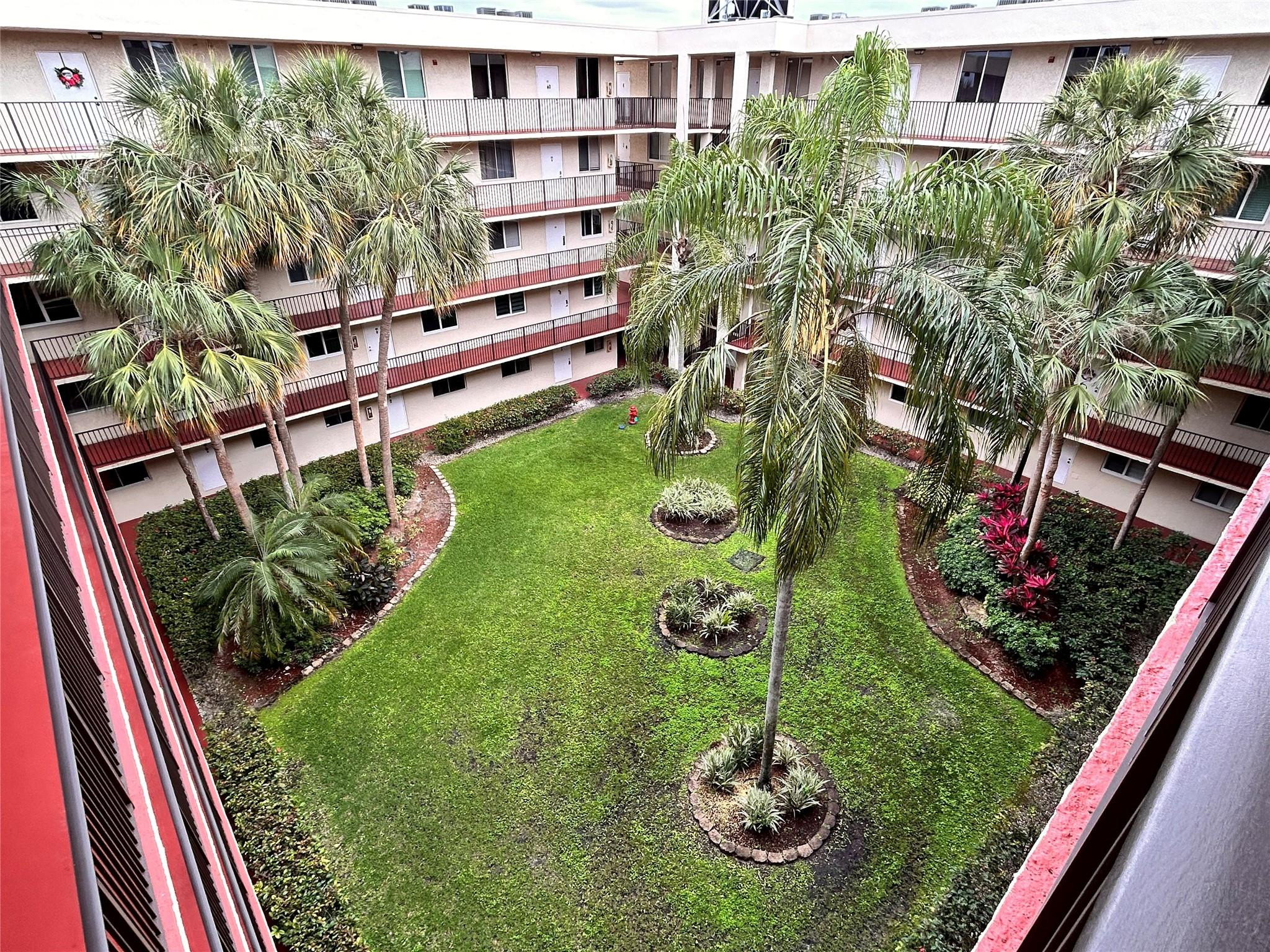 3233 Riverside Drive, Unit C504 Coral Springs, FL 33065 - Photo 28 of 38 Photo 28
