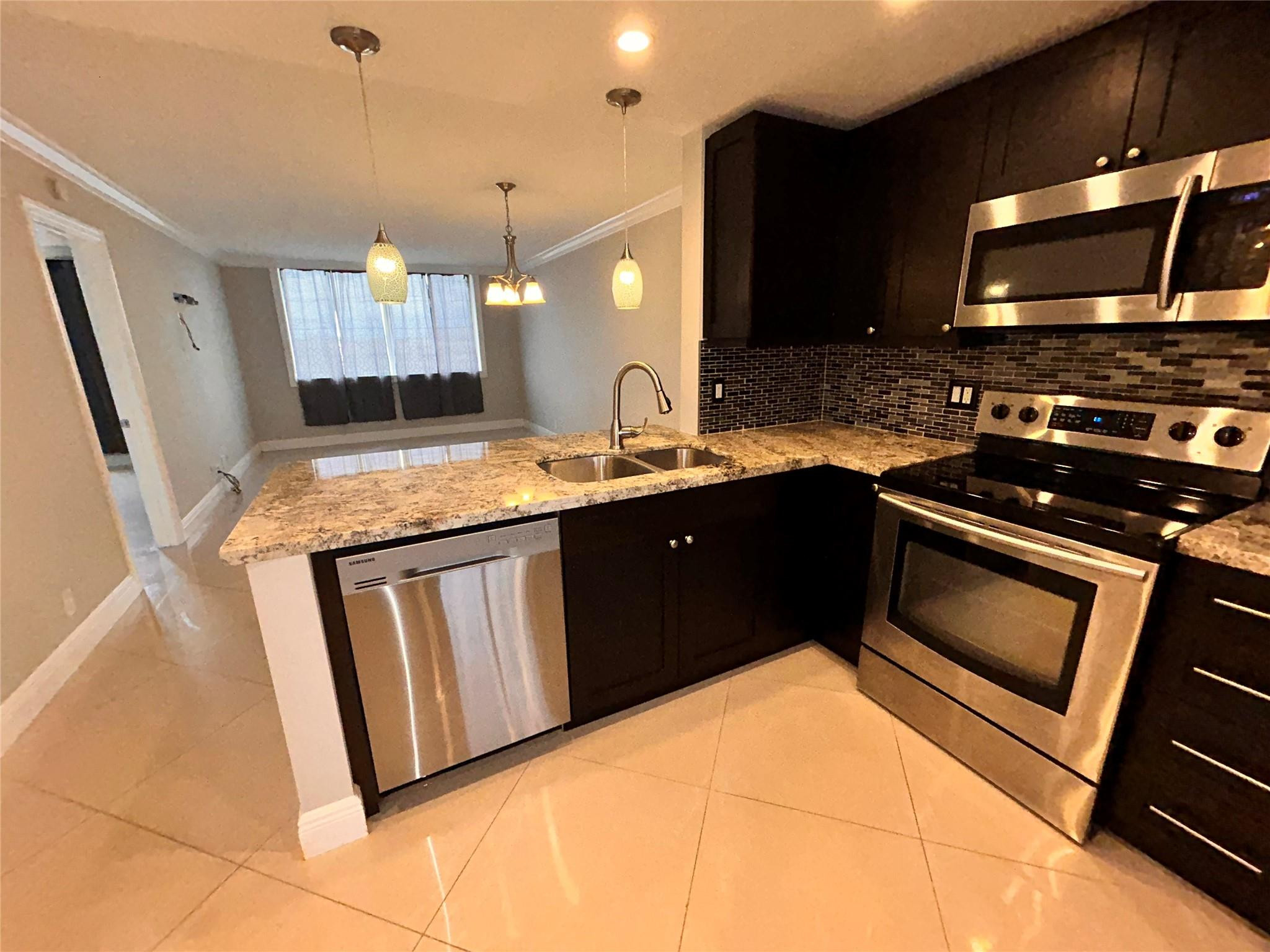3233 Riverside Drive, Unit C504 Coral Springs, FL 33065 - Photo 8 of 38 Photo 8