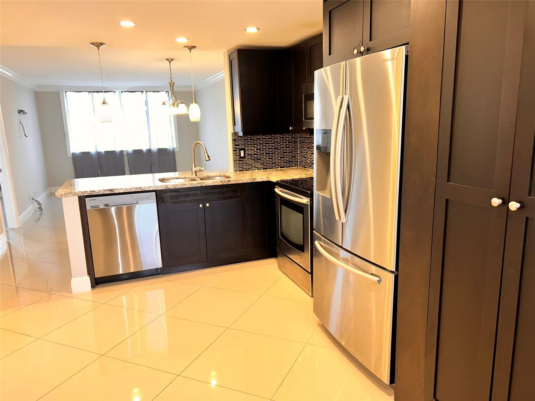 3233 Riverside Drive, Unit C504 Coral Springs, FL 33065 - Photo 10 of 38 Photo 10