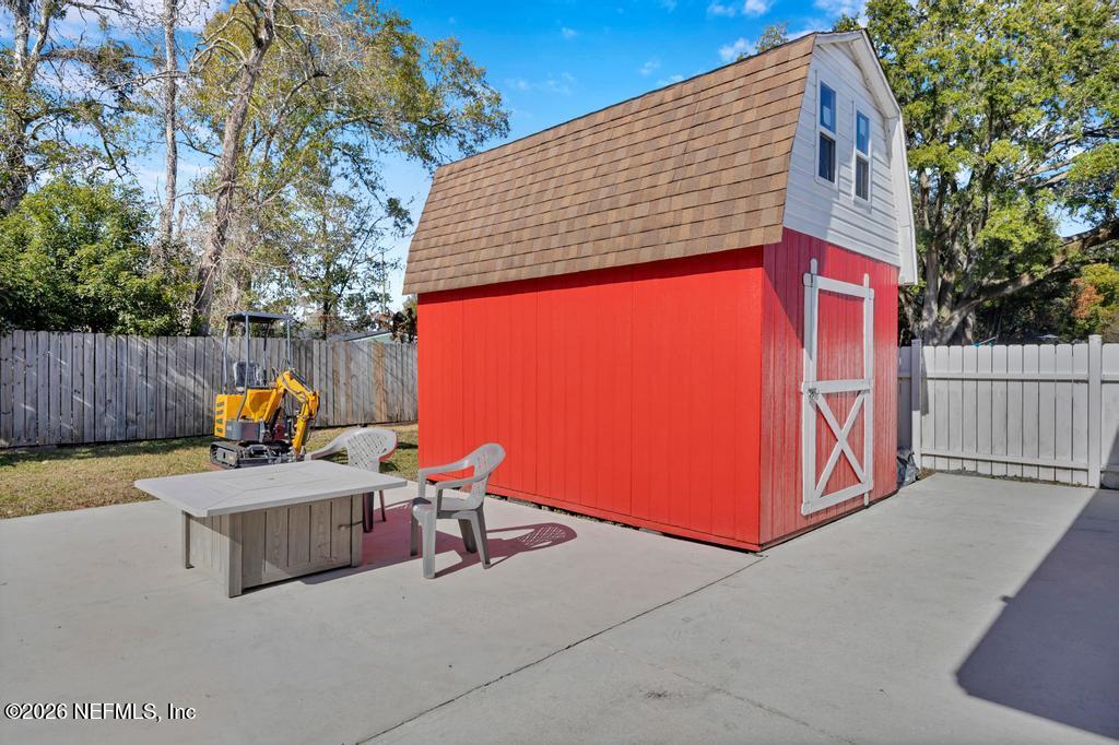 2756 Adele Road Jacksonville, FL 32216 - Photo 36 of 37 Storage