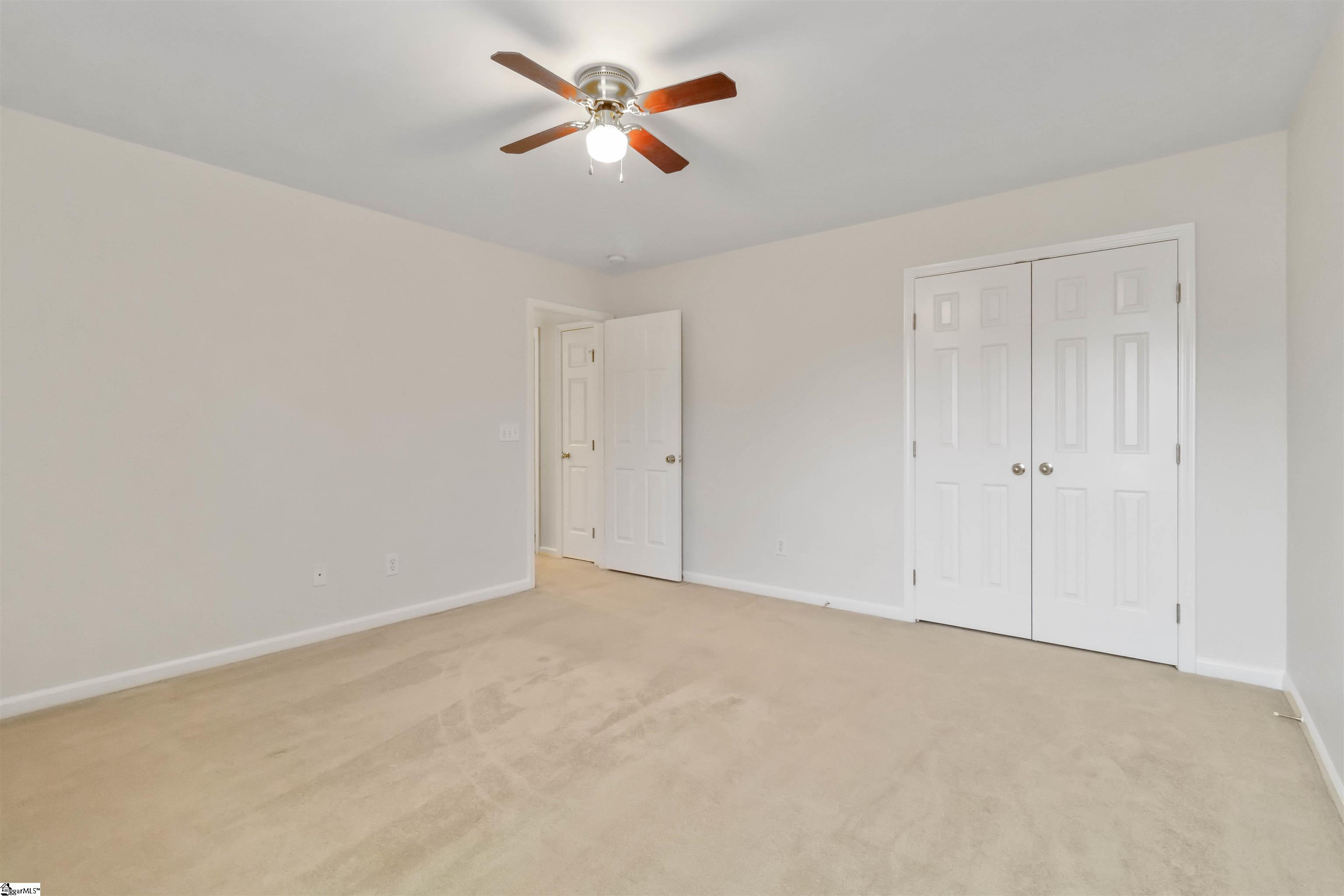 215 Ridge Bay Court Greenville, SC 29611 - Photo 29 of 37