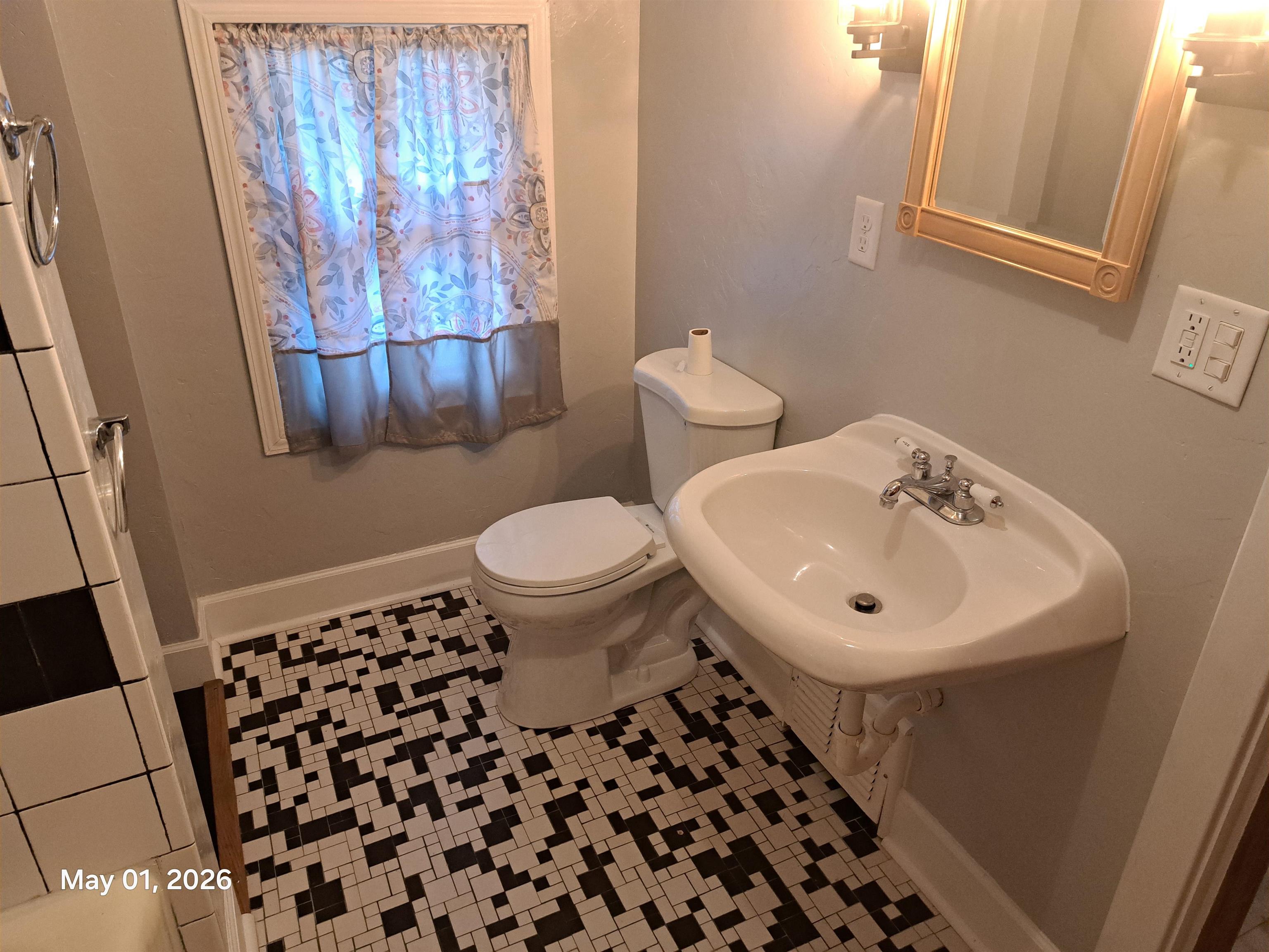 716 Depere Street Menasha, WI 54952 - Photo 25 of 30