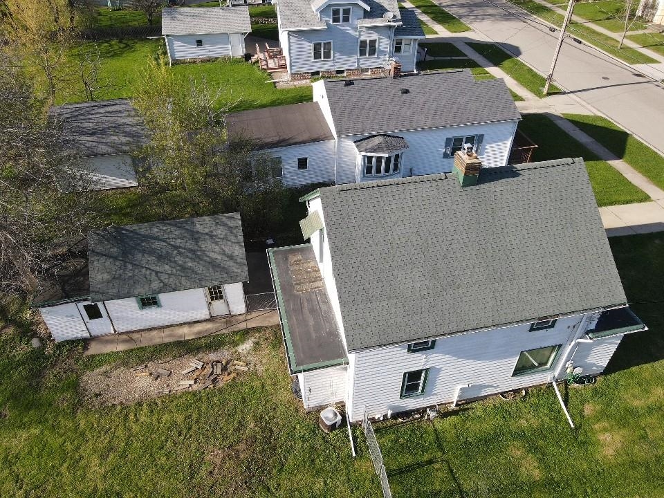 716 Depere Street Menasha, WI 54952 - Photo 3 of 30