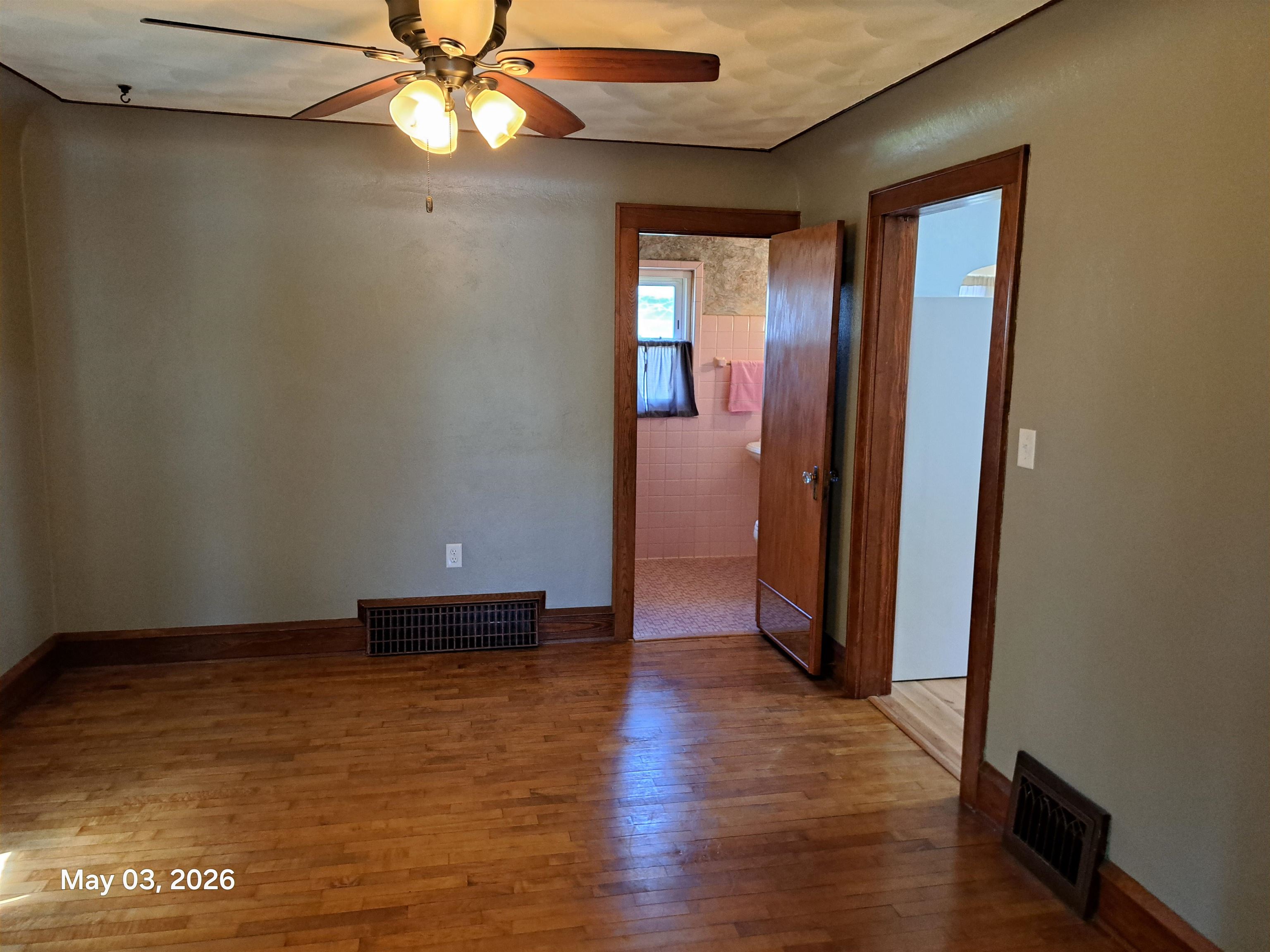 716 Depere Street Menasha, WI 54952 - Photo 10 of 30