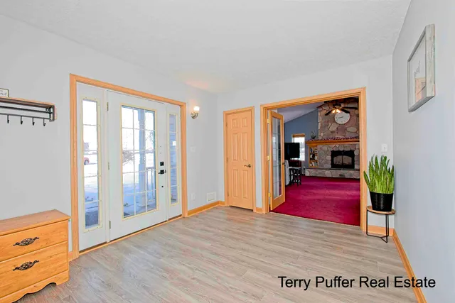 $314,900 | 1497 West Grand River Avenue, Ionia, MI 48846