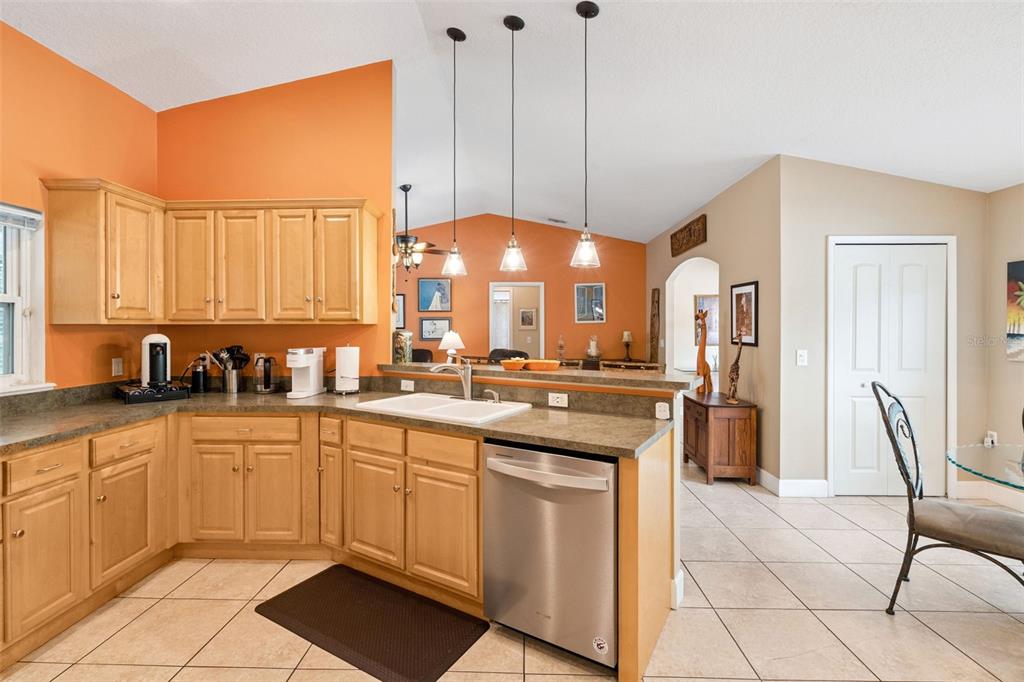 1308 Perkins Road Orlando, FL 32809 - Photo 13 of 35