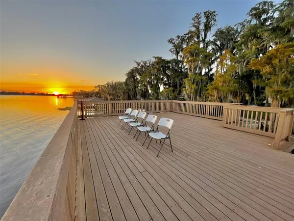 $1,199,000 | 1241 West Lakeshore Drive, Clermont, FL 34711
