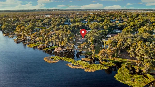 $1,199,000 | 1241 West Lakeshore Drive, Clermont, FL 34711