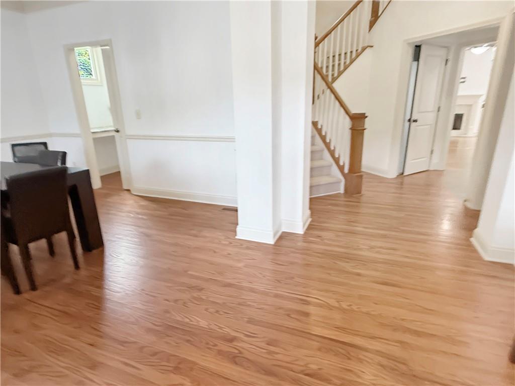 8275 Majors Ridge Way Cumming, GA 30041 - Photo 6 of 51 Gallery Image 6