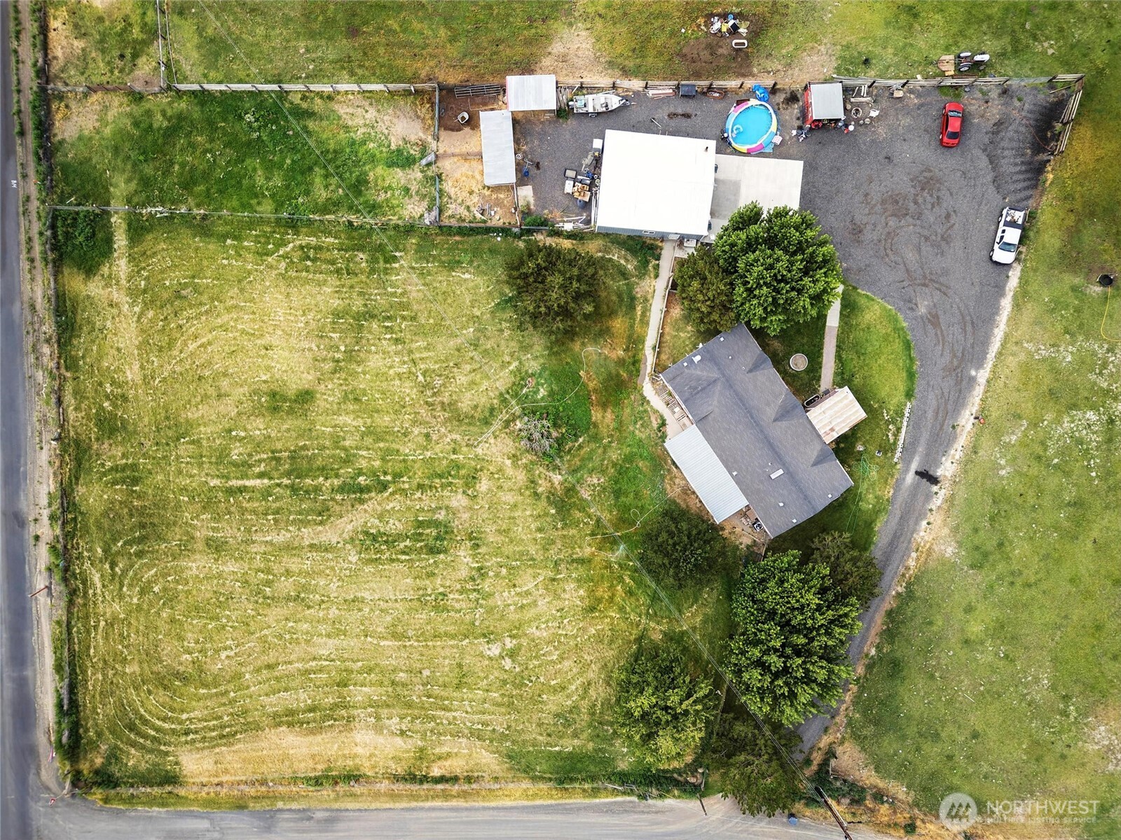 538 Burnap Road Touchet, WA 99360 - Photo 36 of 40 view of a outdoor space