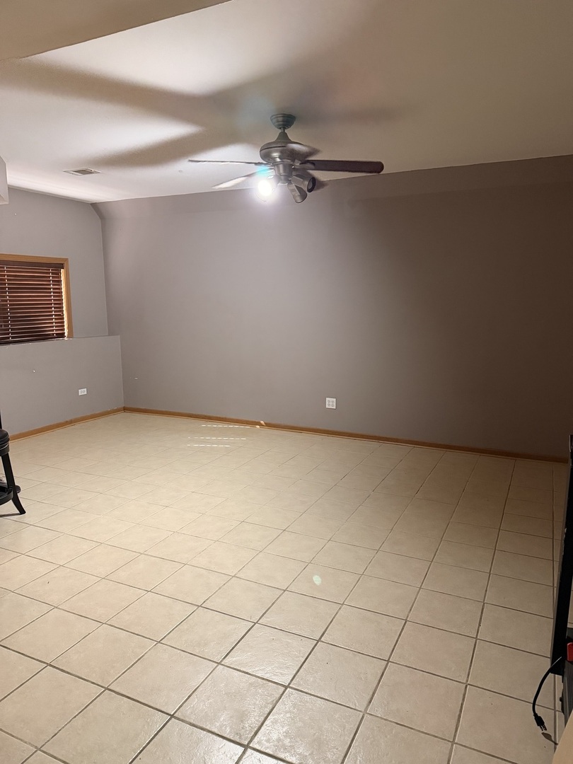 701 Davidson Drive, Unit B Minooka, IL 60447 - Photo 15 of 16 a view of an empty room