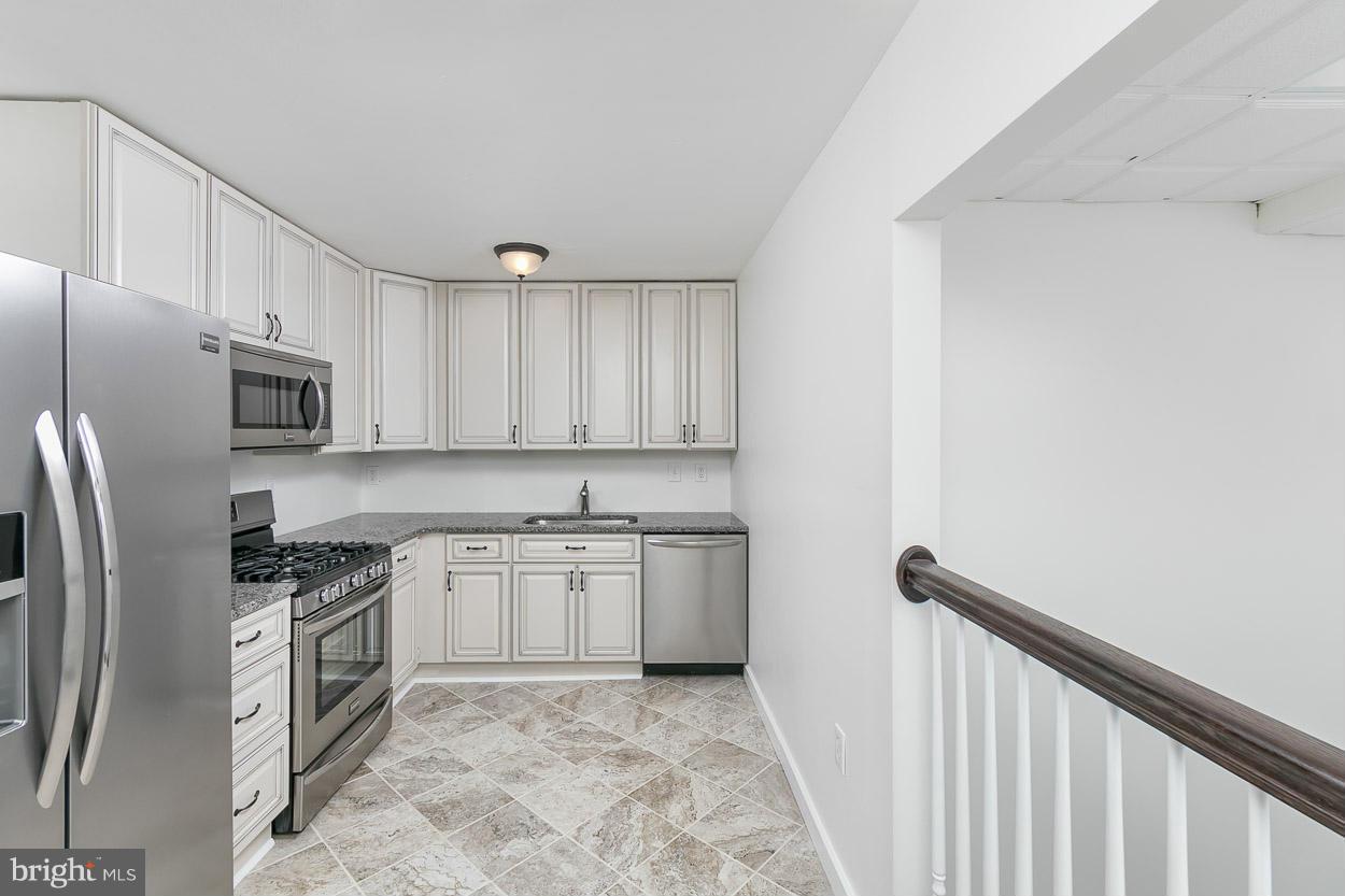 119 Wilgate Road Owings Mills, MD 21117 - Photo 6 of 28 Kitchen