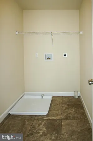 $2,200 | 1213 Fairmont Avenue, Temple, PA 19560