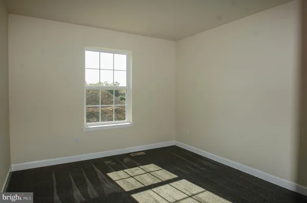 $2,200 | 1213 Fairmont Avenue, Temple, PA 19560