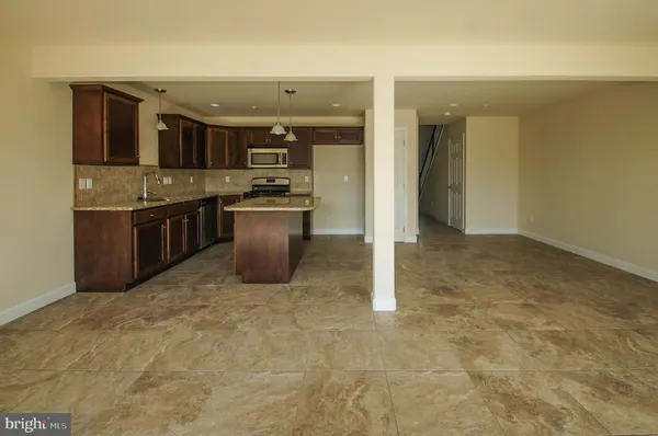 $2,200 | 1213 Fairmont Avenue, Temple, PA 19560