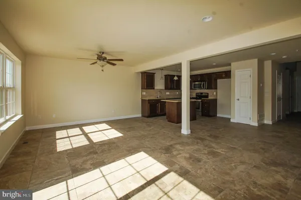 $2,200 | 1213 Fairmont Avenue, Temple, PA 19560