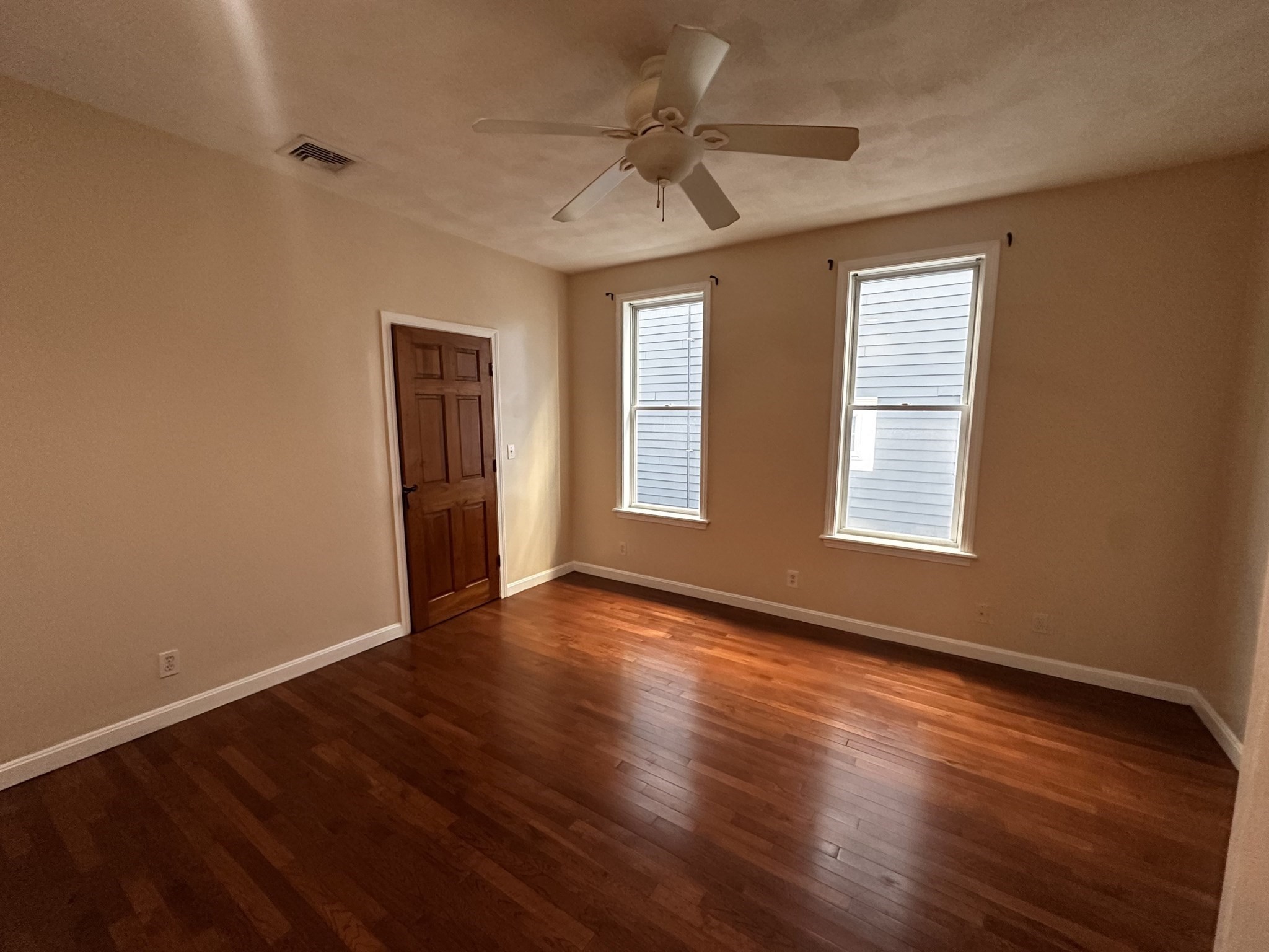 176 Elm Street, Unit 2 Everett, MA 02149 - Photo 8 of 8 Gallery Image 8