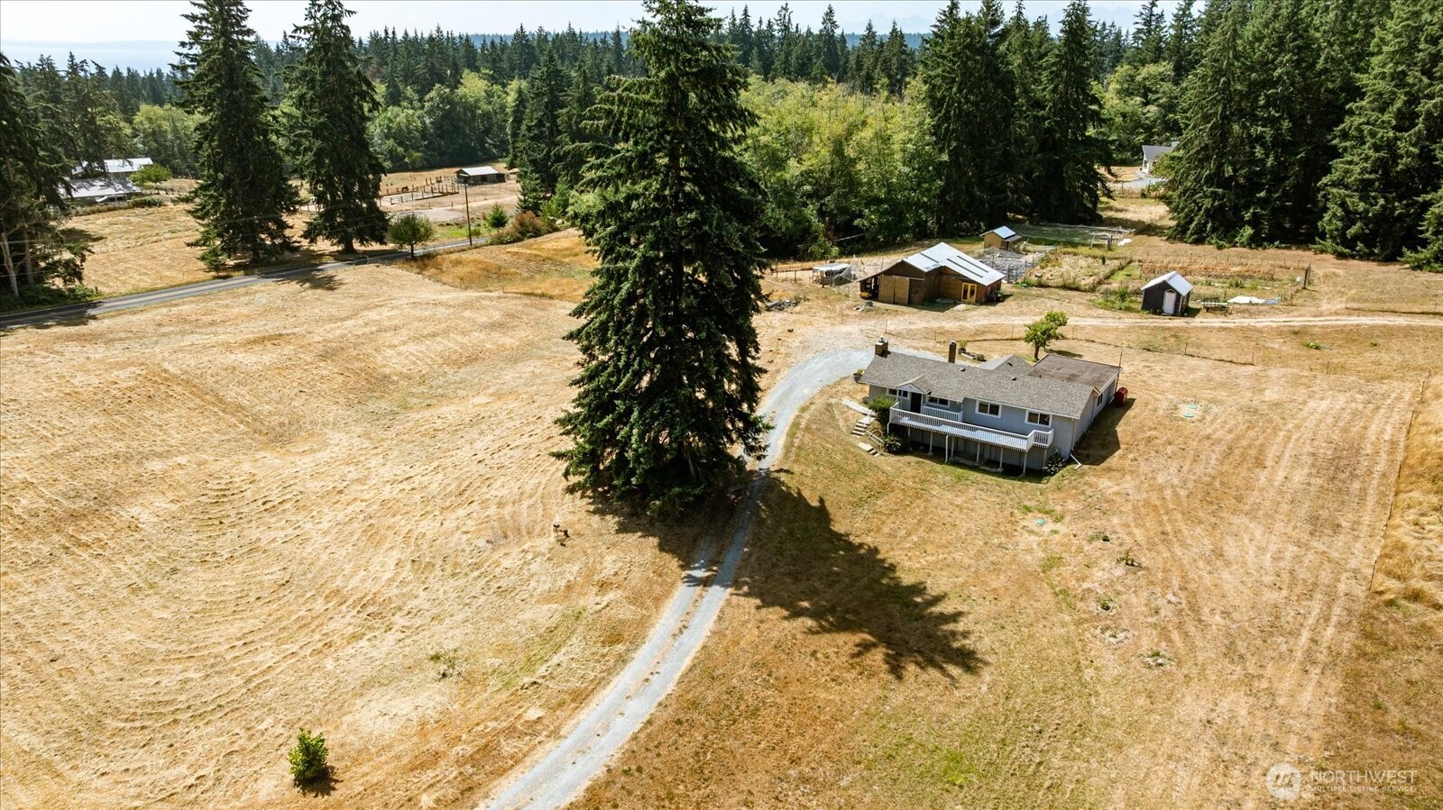 7380 Jewett Road Clinton, WA 98236 - Photo 29 of 34 Gallery Image 29