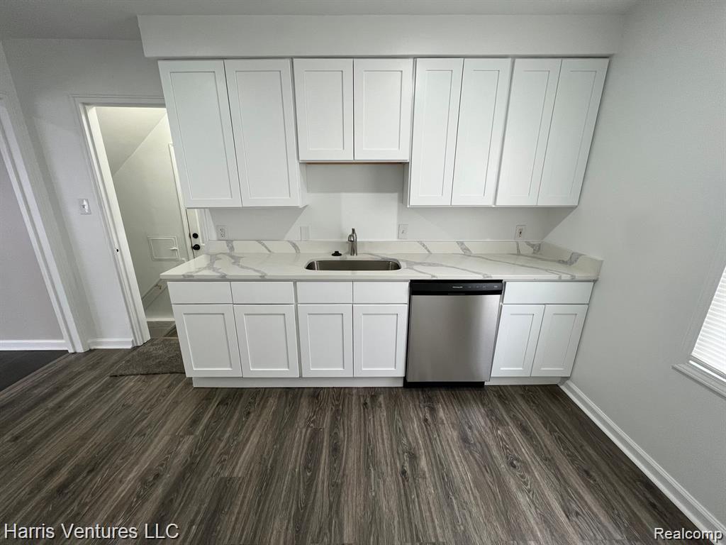 21530-34 Moross Road Grosse Pointe, MI 48236 - Photo 6 of 18
