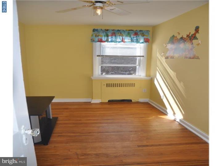 604 Briarcliff Road Upper Darby, PA 19082 - Photo 13 of 15 Bedroom 3