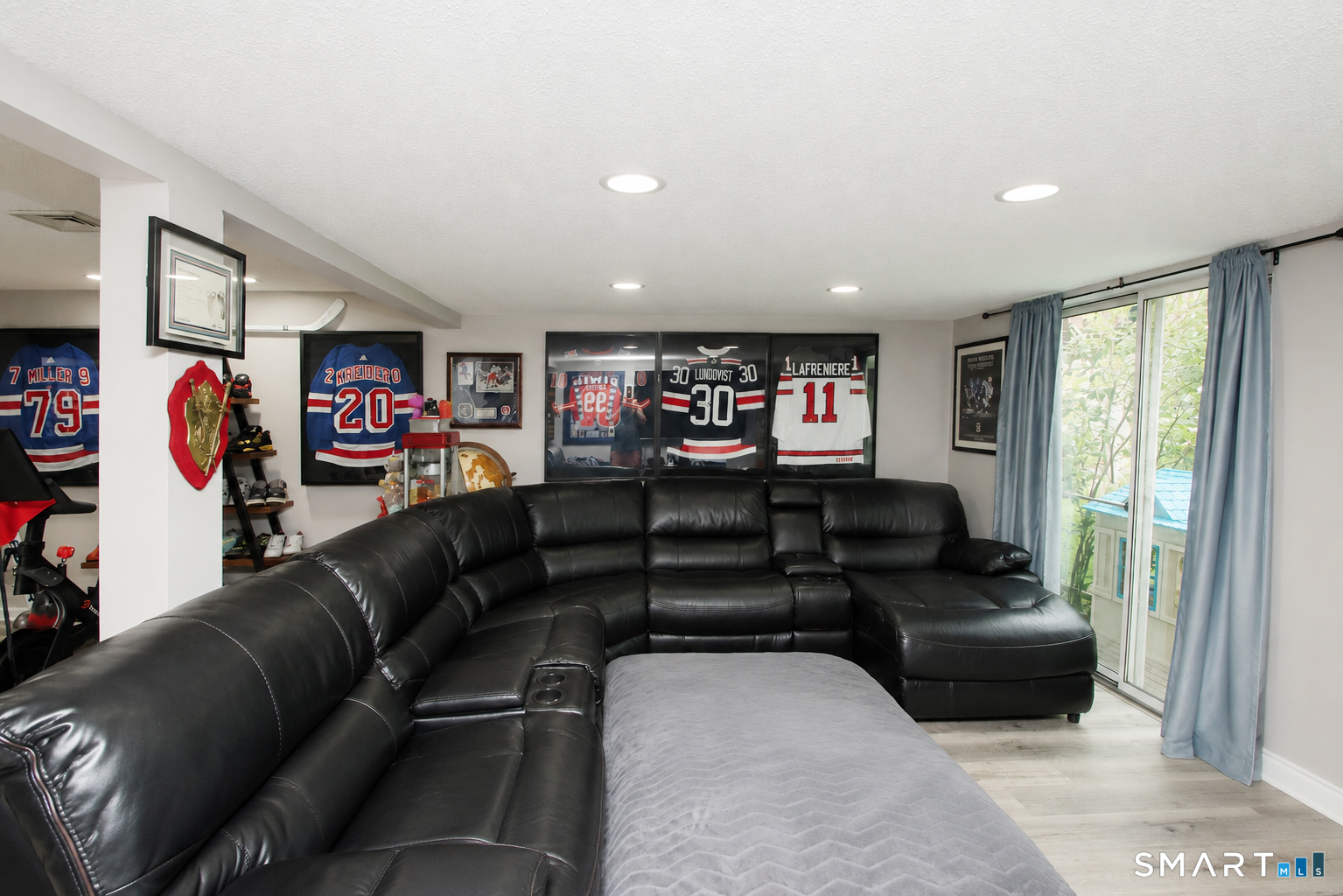 166 Old Brookfield Road, Unit 347 Danbury, CT 06811 - Photo 13 of 21 Gallery Image 13