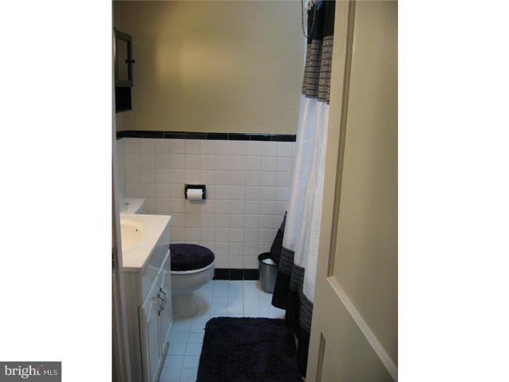 7314 Drexel Road Philadelphia, PA 19151 - Photo 5 of 7 Bathroom