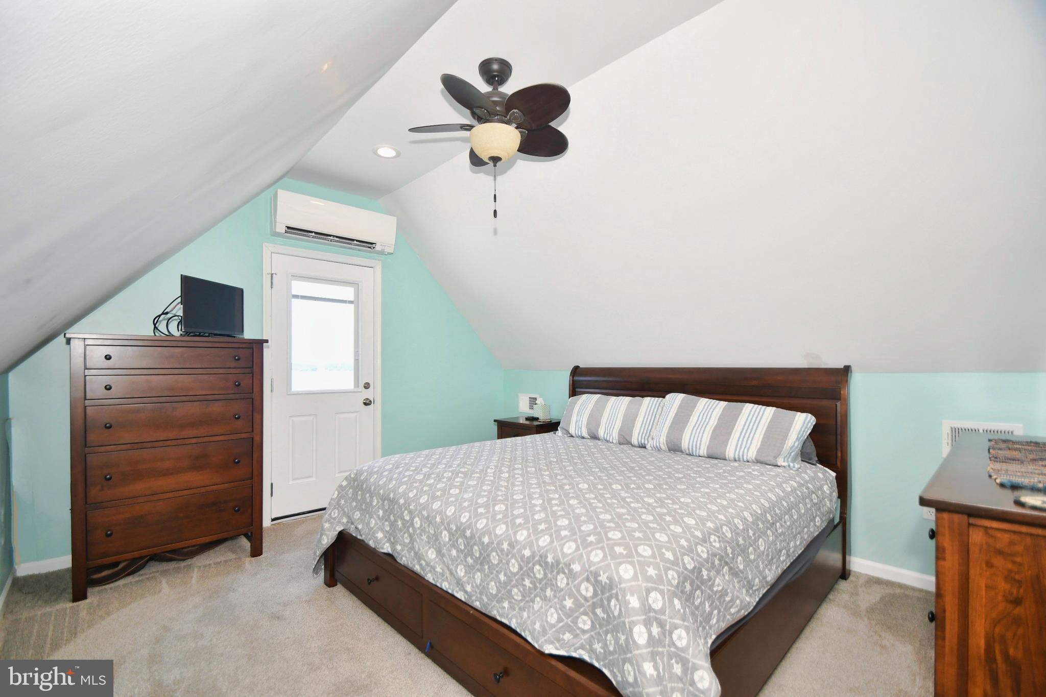 4118 Beachwood Road Baltimore, MD 21222 - Photo 12 of 30 Bedroom