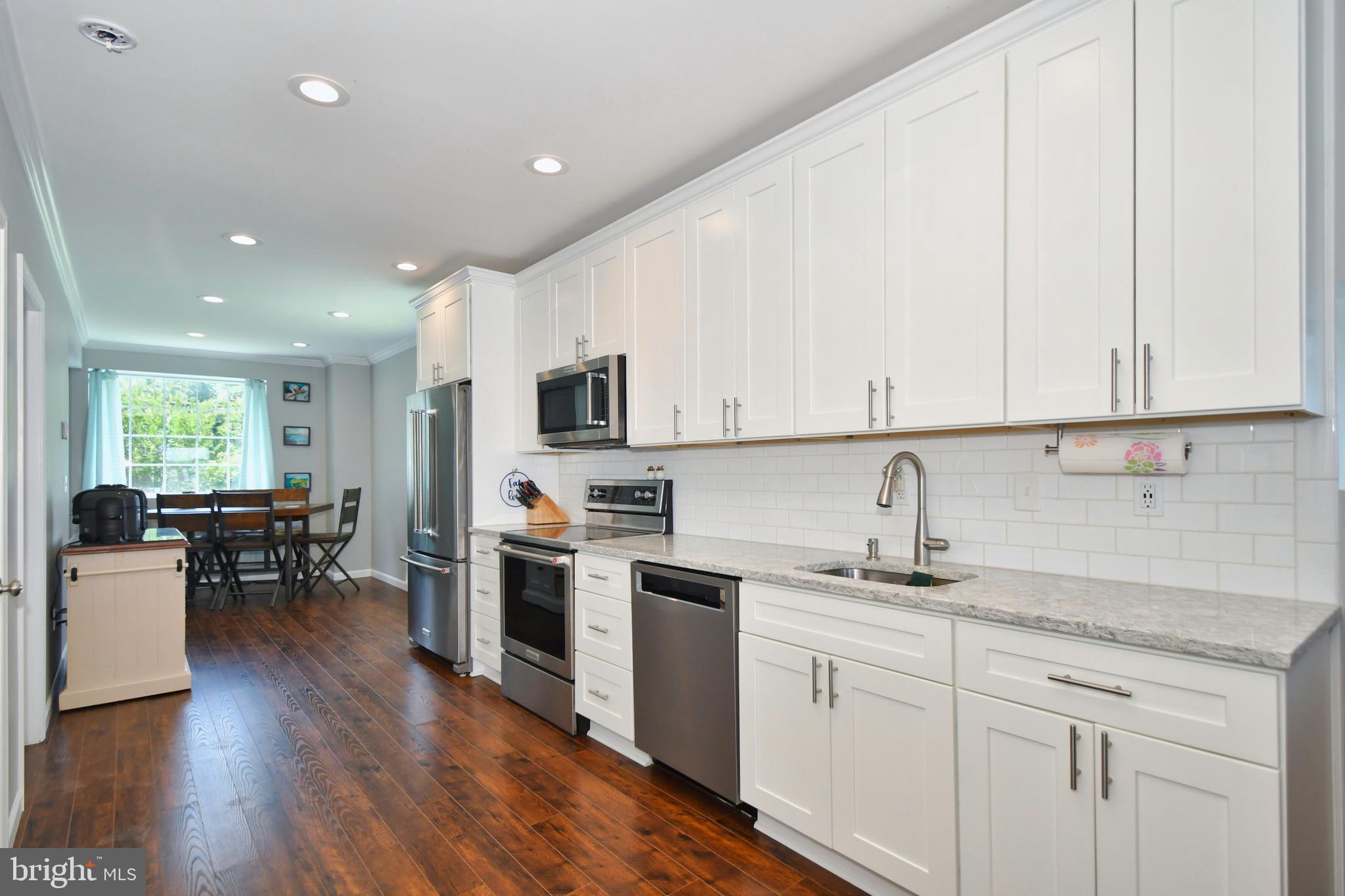 4118 Beachwood Road Baltimore, MD 21222 - Photo 8 of 30 Kitchen