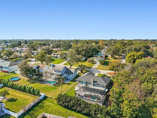 $650,000 | 6408 Running Bear Drive, Lakeland, FL 33813