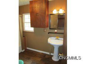 20 Hope Way Canton, NC 28716 - Photo 4 of 17 Gallery Image 4