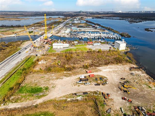 6321 Paris Road Chalmette, LA 70043 - Photo 3 of 10