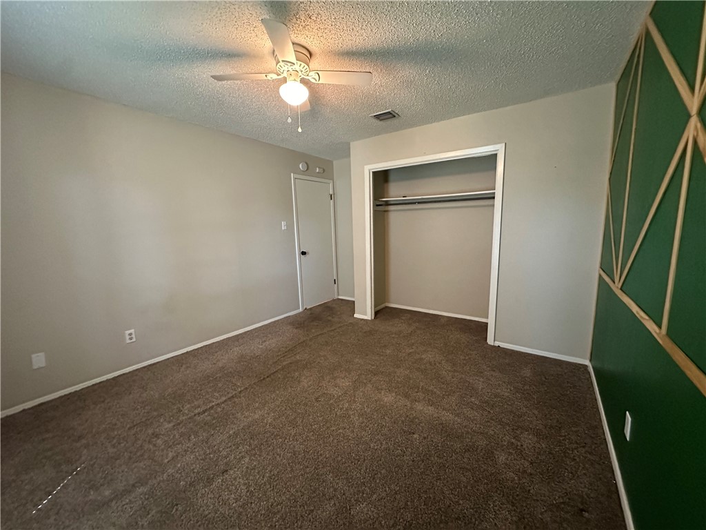 1506 Briar Street Portland, TX 78374 - Photo 25 of 40 an empty room with a bathroom