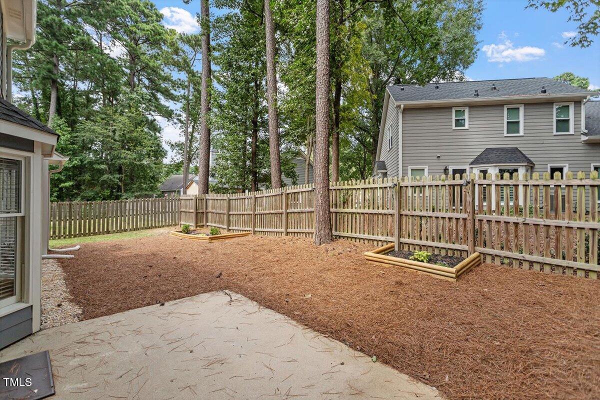 5821 Edgebury Road Raleigh, NC 27613 - Photo 28 of 37 Backyard
