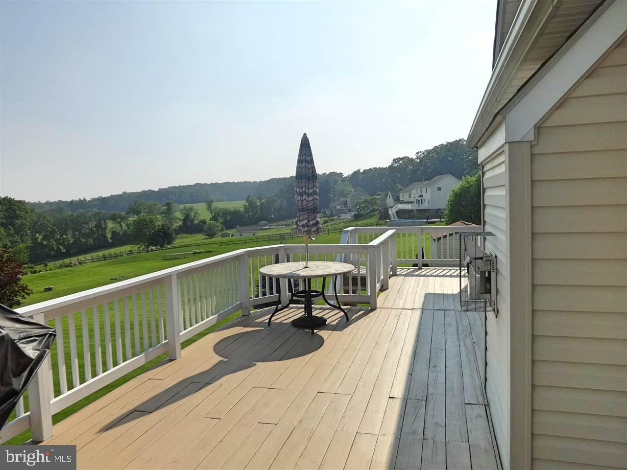 5048 Waltersdorff Road Spring Grove, PA 17362 - Photo 5 of 36