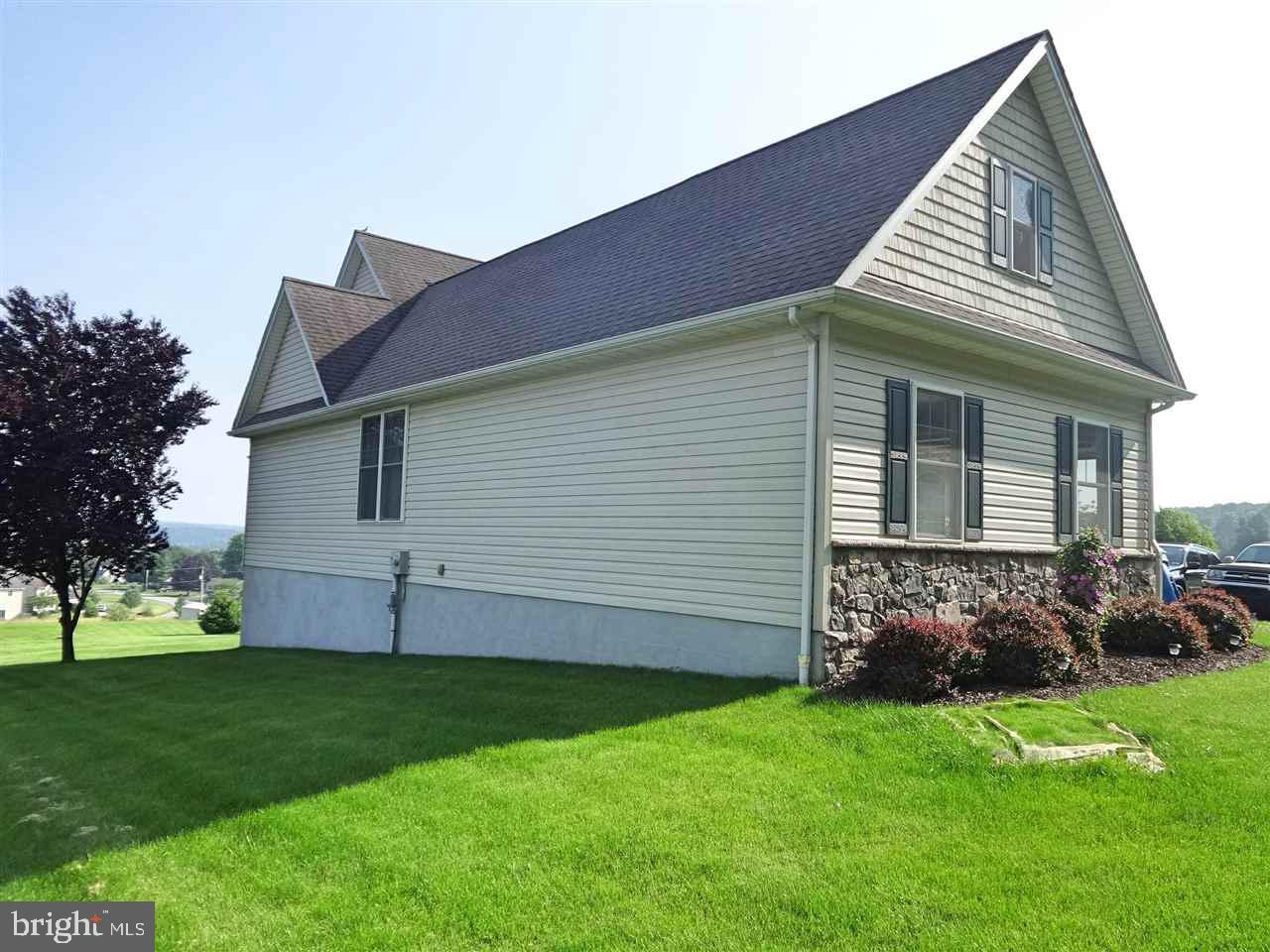 5048 Waltersdorff Road Spring Grove, PA 17362 - Photo 10 of 36