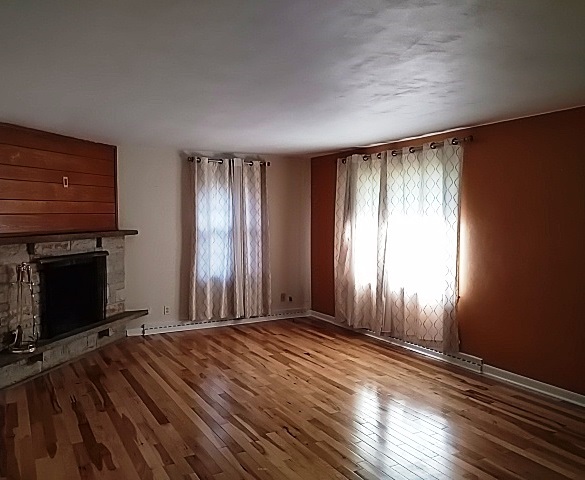 3027 Ruth Street Rockford, IL 61103 - Photo 4 of 18 Gallery Image 4