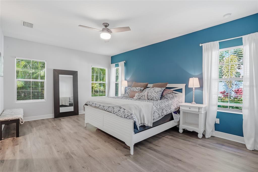 6318 Springline Place Apollo Beach, FL 33572 - Photo 18 of 43 Gallery Image 18