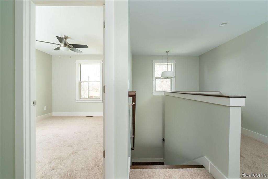 339 Lothrop Road Grosse Pointe Farms, MI 48236 - Photo 22 of 31
