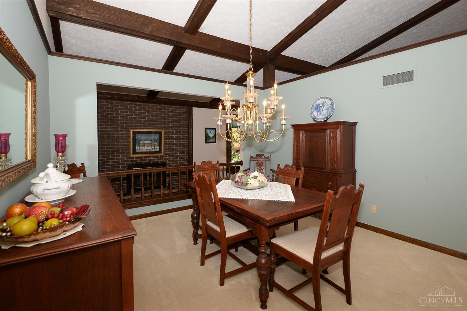3339 South Road Cincinnati, OH 45248 - Photo 7 of 34