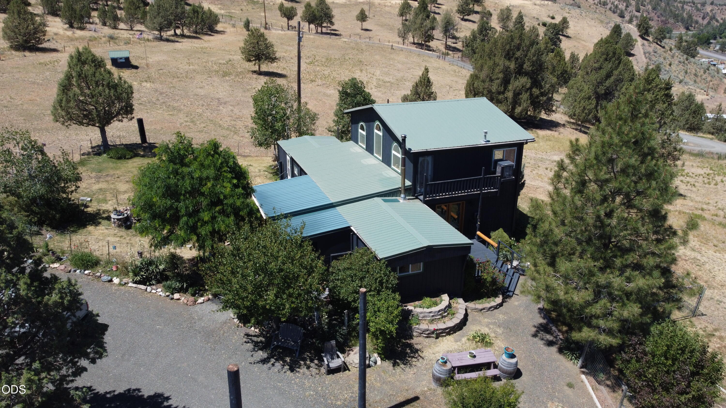 27710 Picnic Creek Road Mount Vernon, OR 97865 - Photo 64 of 82